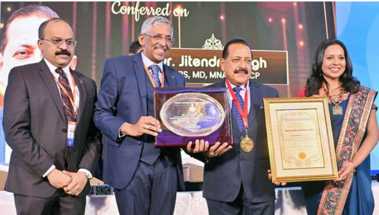 Union Minister Jitendra Singh Receives Lifetime Achievement Award.
