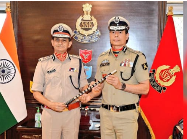 Amrit Mohan Prasad Assumes Charge as Director General of Sashastra Seema Bal.
