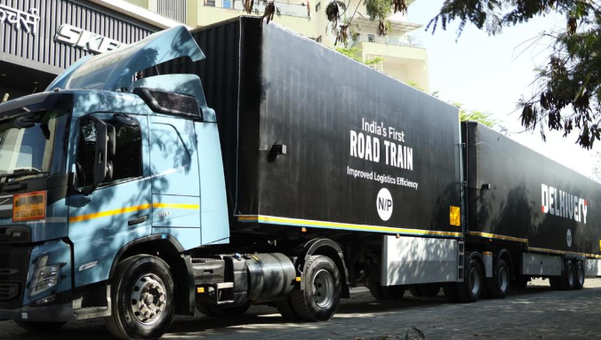 Volvo Trucks Introduces India’s First Road Train to Enhance Logistics Efficiency.
