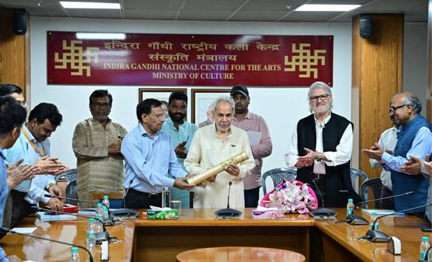 Padma Bhushan Awarded to Veteran Journalist Ram Bahadur Rai at IGNCA Ceremony.