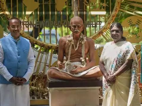 President Murmu Presents 'Mahatma Gandhi Public Service Broadcasting Awards' 2025.