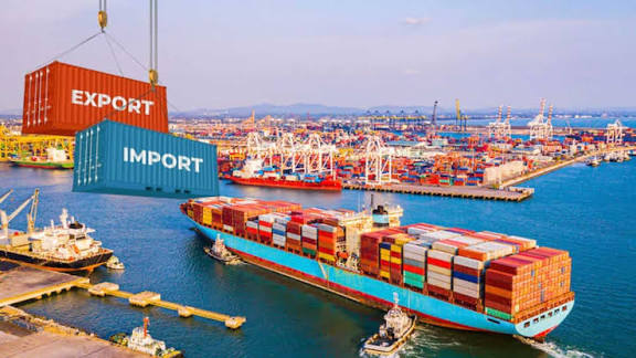 India’s Exports Cross $450 Billion Mark in FY 2025-26 (Provisional).