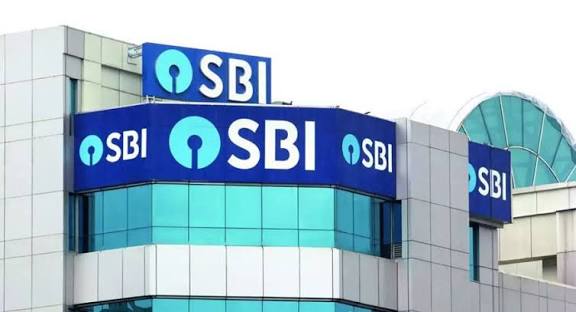 SBI Raises $250 Million via Green Notes on London Stock Exchange.