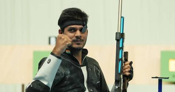Divyansh Singh Panwar Wins Gold with World Record in ISSF World Cup.