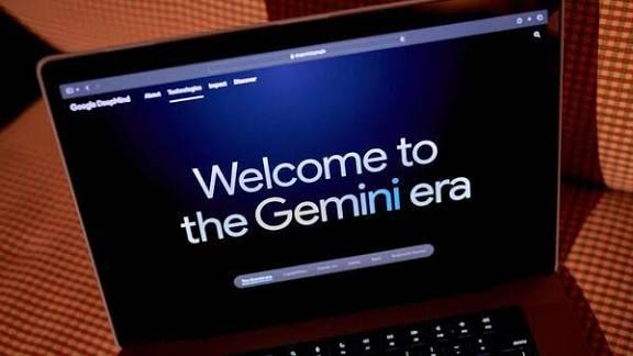 Google Rebrands AI Chatbot Bard to "Gemini".