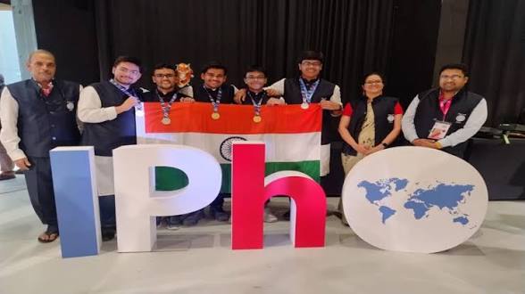 Dr. Neeraj Gupta Wins International Physics Medal 2026.