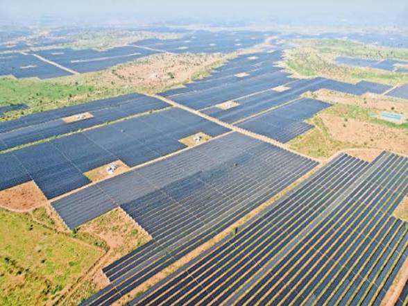PM Modi Inaugurates Mega Solar Power Park in Rajasthan.