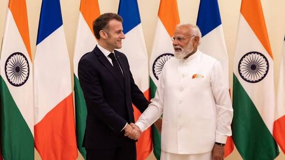 India and France Officially Adopt the <span style="background-color:#fff9c4;font-weight:bold;">Innovation Roadmap 2030</span> in <span style="background-color:#e2f0fb;font-weight:bold;">Science and Tech</span>.