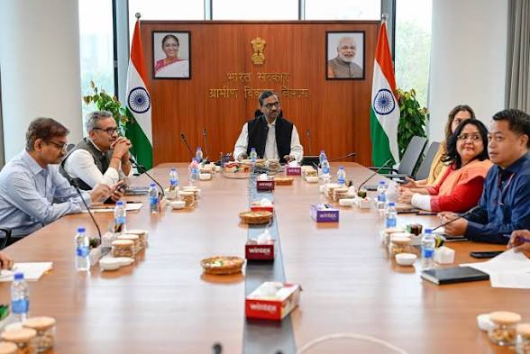 <b>Rural Development Ministry launches AI-enabled Internal Audit Portal.</b>