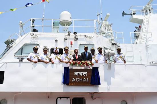 <b>ICGS Akshay commissioned into Indian Coast Guard fleet.</b>