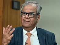 <b>Ashok Vaswani to step down as Kotak Mahindra Bank CEO.</b>