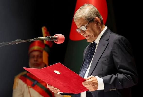 <b>Mirza Fakhrul Islam Alamgir elected President of Bangladesh.</b>