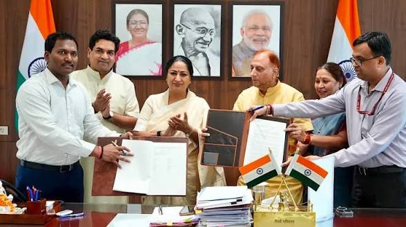 <b>Chandni Chowk Town Hall to become Global Heritage Centre.</b>