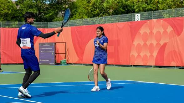 <b>Jay Meena secures India's first Asian Games soft-tennis medal.</b>
