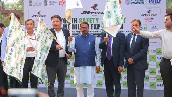 <b>Youth Safety and Smart Mobility Expedition 2026 flagged off.</b>