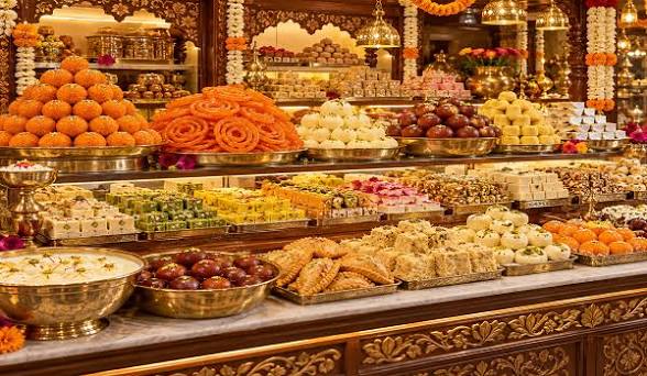 <b>Uttar Pradesh mandates Use by Date for loose sweets.</b>