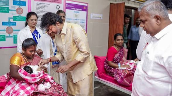 <b>Tamil Nadu launches maternal-uncle gold-ring scheme.</b>